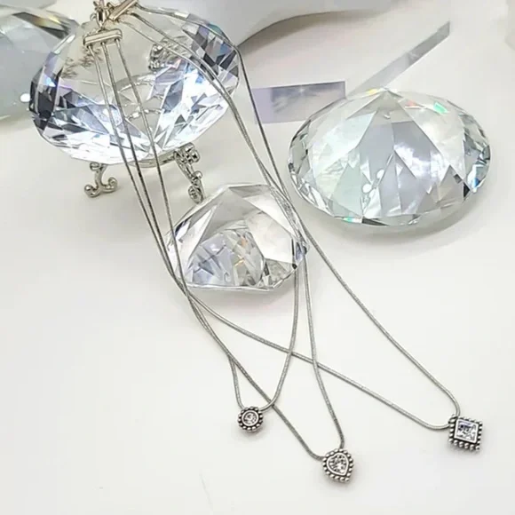 💎 RARE BRIGHTON VINTAGE Silver 3-Tier Pendant Necklace! - Picture 5 of 9